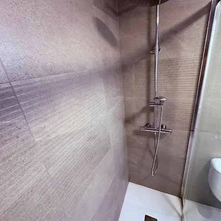 Apartmán Centrico , Comodo, Tranquilo Y Con Wifi *