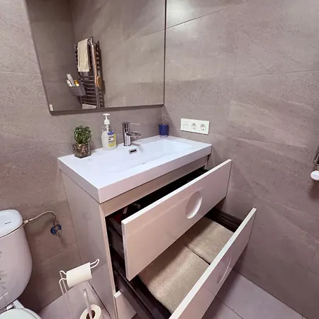 Céntrico , Cómodo, Tranquilo Y Con Wifi Appartement