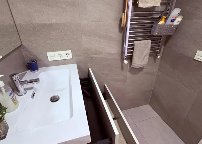 Centrico , Comodo, Tranquilo Y Con Wifi Salamanca